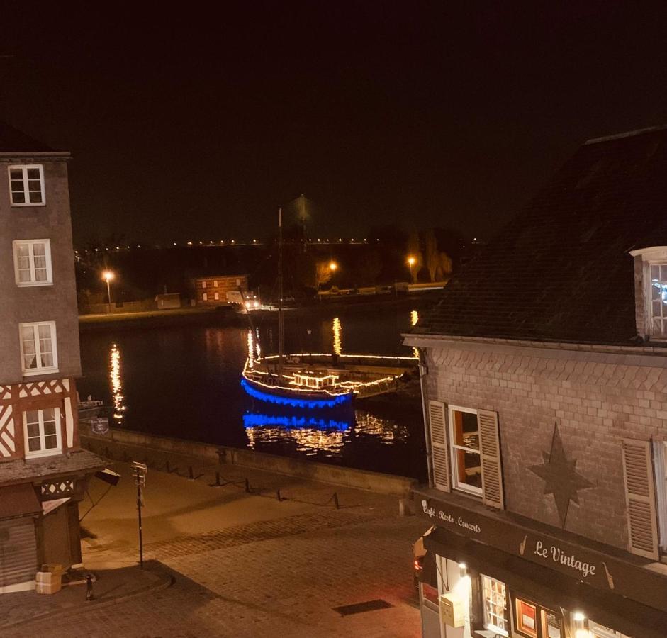 La Loge Des Artistes Lägenhet Honfleur Exteriör bild
